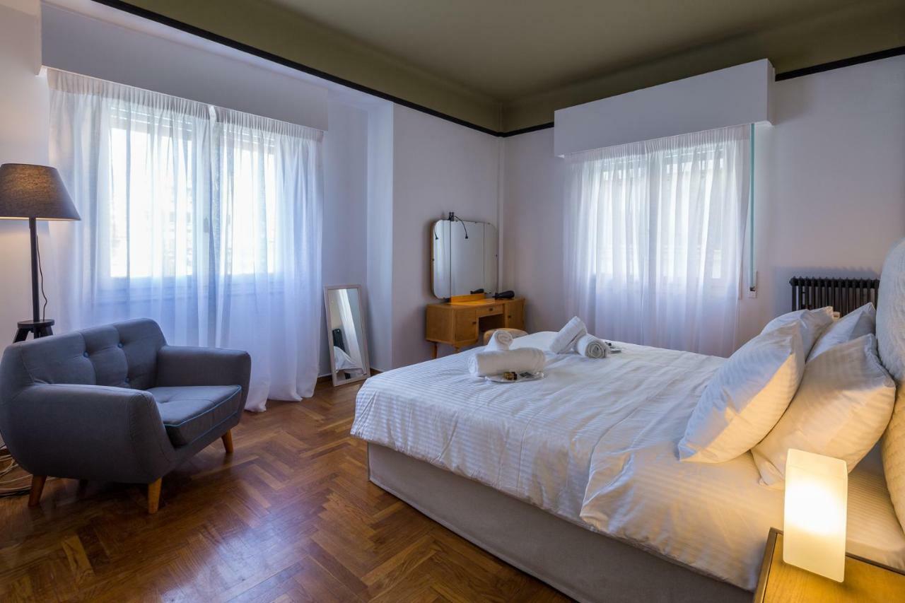 Cathedrals Square Supreme Residence Athens Exterior photo