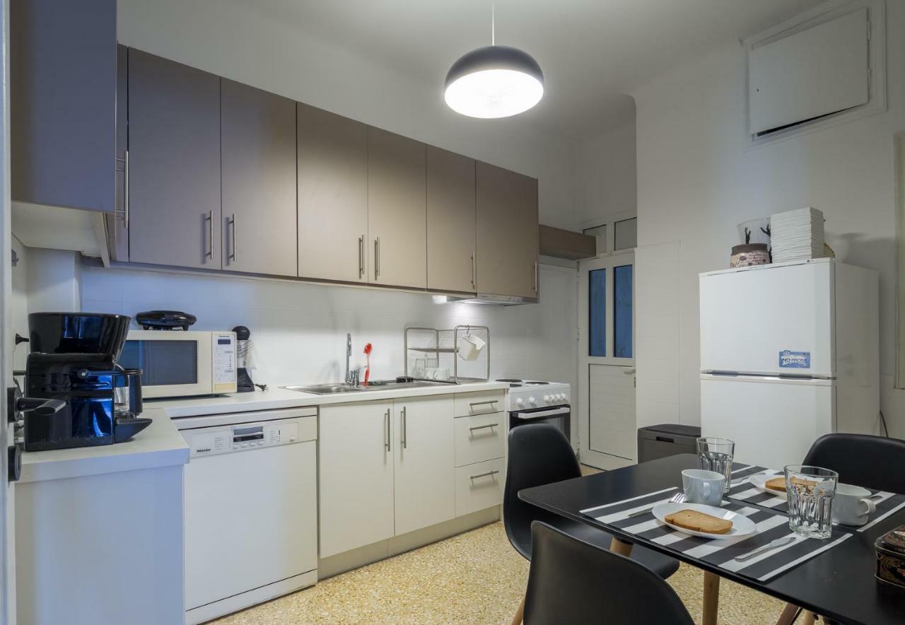 Cathedrals Square Supreme Residence Athens Exterior photo